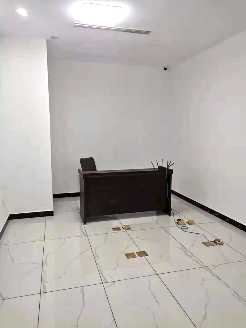 开标室